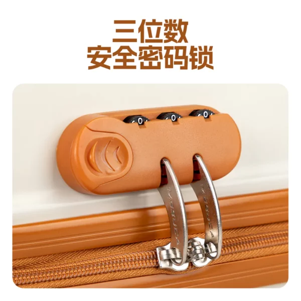 Luggage-DH41482-Z